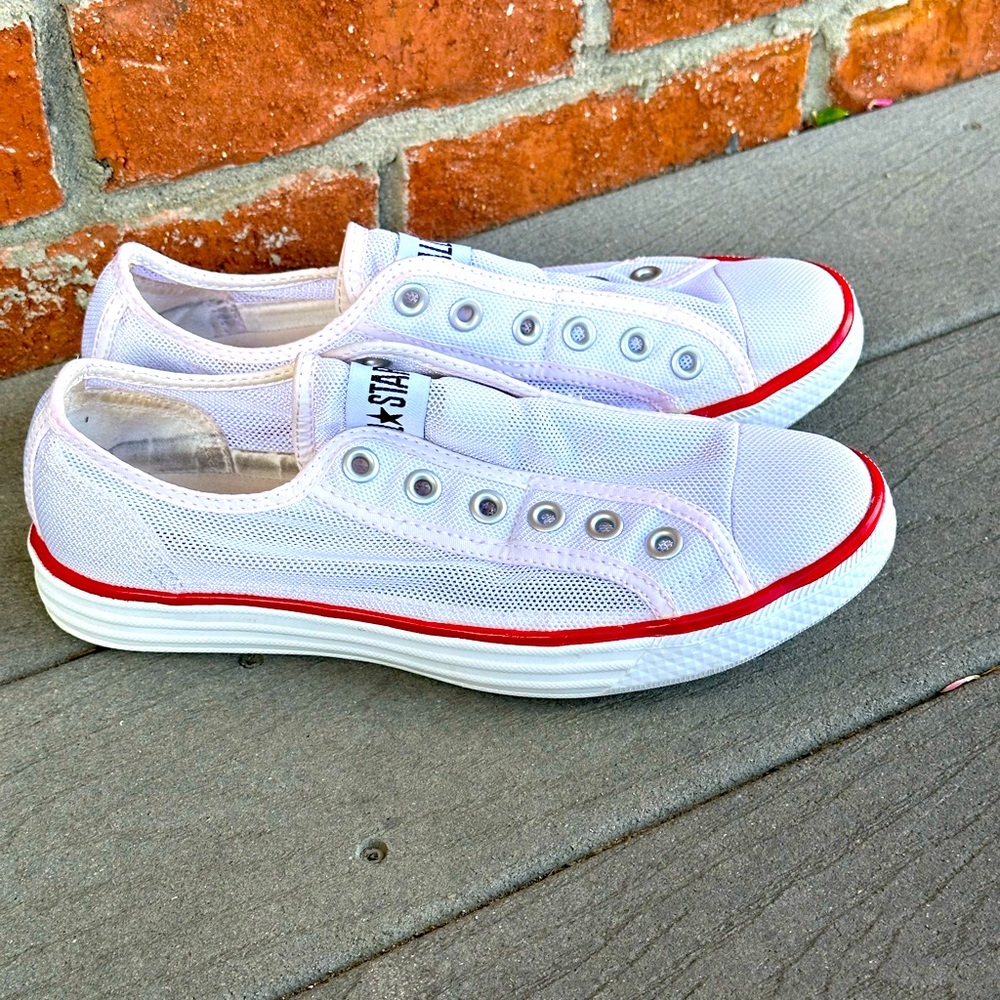 EUC Mesh Chuck Taylor’s